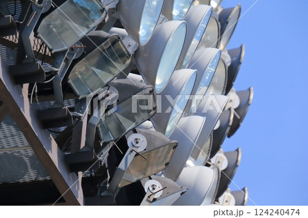 スタジアムの照明施設 イメージ スタジアムの照明施設 イメージ 124240474