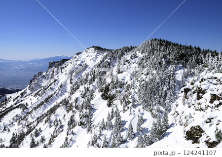 黒斑山稜線の雪景色・絶景 124241107