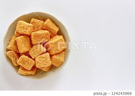 片栗粉で作ったきな粉わらび餅 124243069