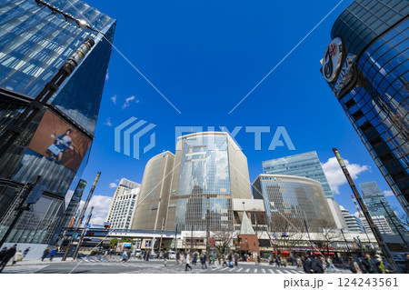 数寄屋橋交差点の風景 有楽町や東急プラザを望む 東京都 数寄屋橋交差点の風景 有楽町や東急プラザを望む 東京都 124243561