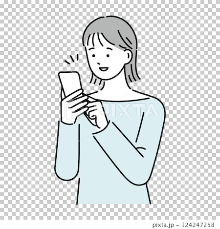 スマホを操作する笑顔の女性 124247258