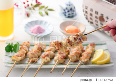 焼き鳥 ( ぼんじり )塩味 焼き鳥 ( ぼんじり )塩味 124248798