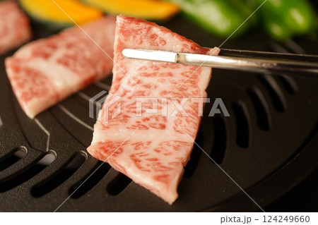 黒毛和牛カルビ 焼肉用 黒毛和牛カルビ 焼肉用 124249660
