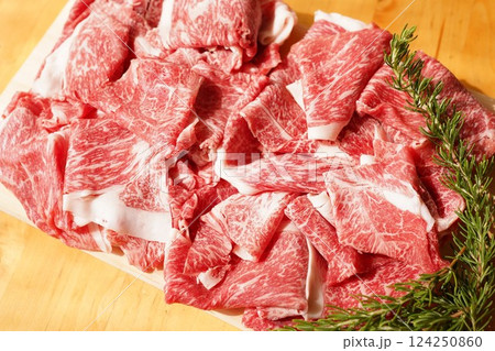 黒毛和牛切落しスライス肉 黒毛和牛切落しスライス肉 124250860