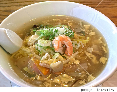 北海道ご当地ラーメン　芦別名物ガタタンラーメン　含多湯ラーメン 124254175