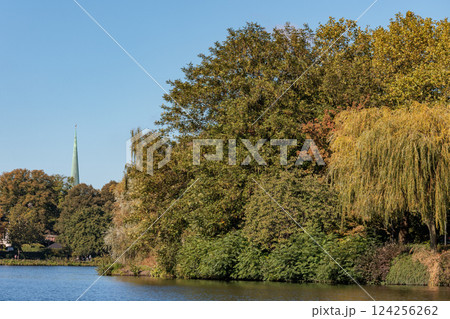the city of Hamburg at the alster river in germany the city of Hamburg at the alster river in germany 124256262