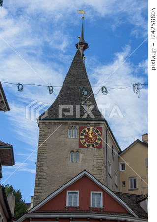 スイスの大自然ときれいな水源の景色 124258805