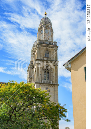 スイスの大自然ときれいな水源の景色 124258817