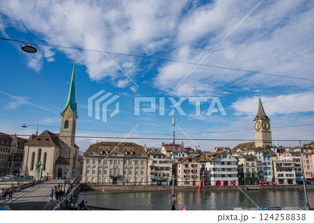 スイスの大自然ときれいな水源の景色 スイスの大自然ときれいな水源の景色 124258838