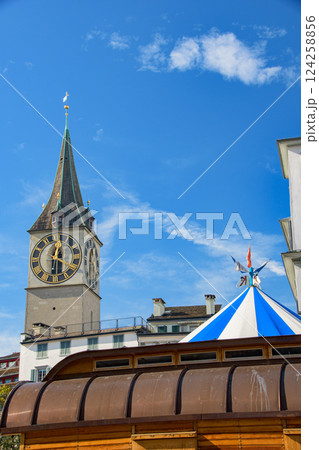 スイスの大自然ときれいな水源の景色 スイスの大自然ときれいな水源の景色 124258856