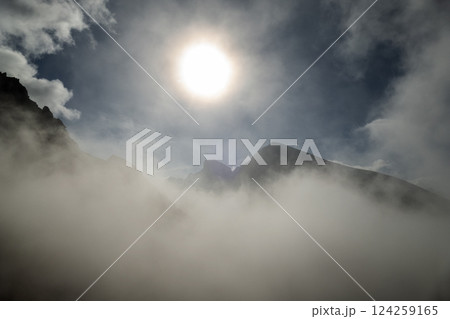 Eppzirler Scharte, Karwendel mountains, Solsteinhaus hut on Karwendel Hohenweg, Austria 124259165