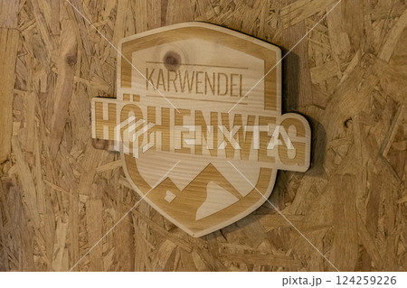 Wooden sign of Karwendel Hohenweg, Austria 124259226