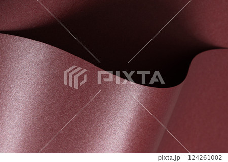 Elegant red paper texture with a pearlescent gloss and shimmering finish. Rich burgundy hue with a 124261002