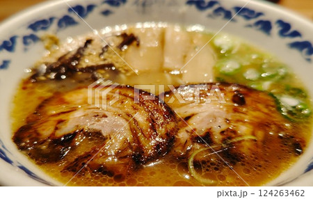おいしいチャーシュー麺 おいしいチャーシュー麺 124263462