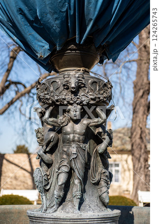 Singing fountain in the Royal Garden of the Prague Castle, an Italian Renaissance garden situated in Prague, Czech Republic 124265743