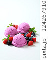 Berry fruit ice cream 124267910