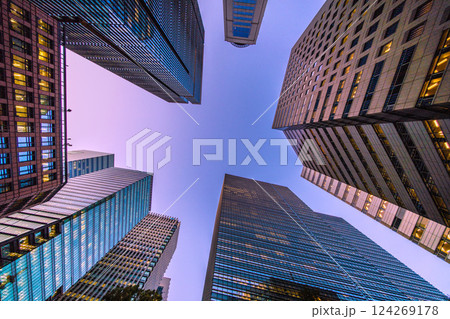 日本の東京都市景観 大手町のビジネス街などを望む＝21日 124269178