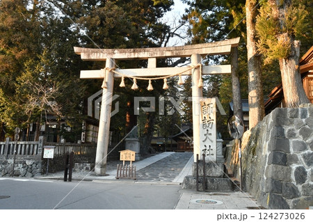 諏訪大社下社　春宮　鳥居 124273026