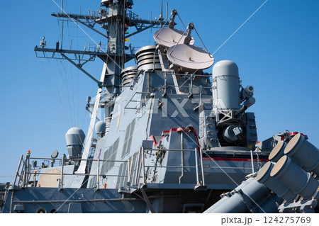 アメリカ海軍イージス艦　ベンフォールド 124275769