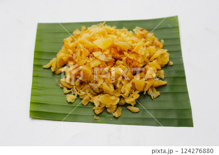 Dries cabbage leaves praserveg vegetables 124276880