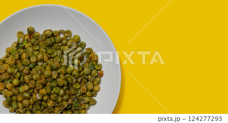 Greennut roasted salted, green peas Greennut roasted salted, green peas 124277293