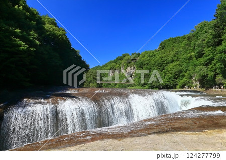 【群馬県】快晴の吹割の滝 124277799