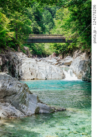 <長野>阿寺渓谷の美しい絶景 -牛ヶ淵- <長野>阿寺渓谷の美しい絶景 -牛ヶ淵- 124278206