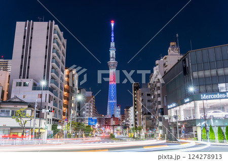 「東京都」日本でのMLB開幕戦に合わせた東京スカイツリーMLB特別ライティング 駒形橋前交差 「東京都」日本でのMLB開幕戦に合わせた東京スカイツリーMLB特別ライティング 駒形橋前交差 124278913