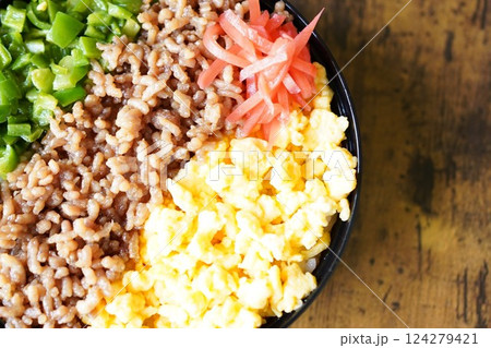 豚ミンチ（三色丼・つくね） 124279421