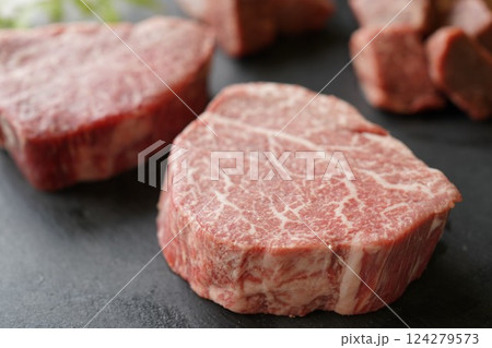 和牛ヒレステーキ 124279573