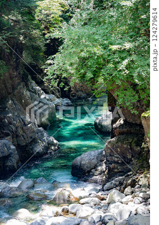 <長野>阿寺渓谷の美しい絶景 <長野>阿寺渓谷の美しい絶景 124279614