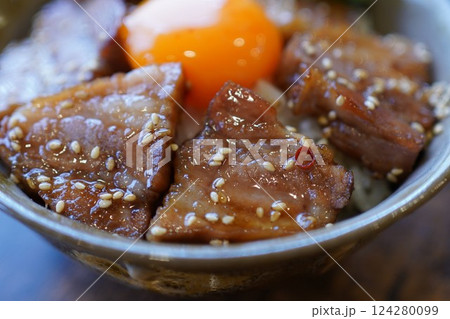 国産豚丼 124280099