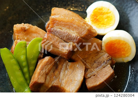 豚バラの煮つけ 124280304