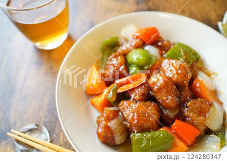 国産豚の酢豚 124280347