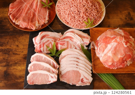 国産豚いろいろ盛り合わせ 国産豚いろいろ盛り合わせ 124280561