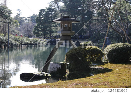 兼六園 石灯籠 石灯篭 124281965