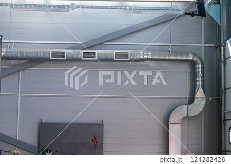 Heating pipe system in the warehouse of the Heating pipe system in the warehouse of the 124282426