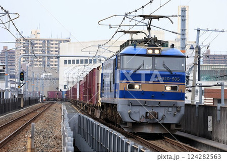【JR貨物】EF510形500番台（おおさか東線：高井田中央駅） 124282563
