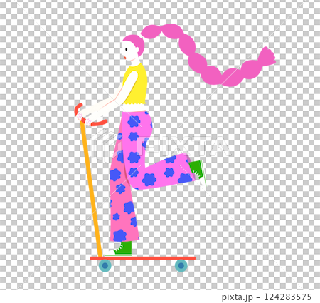 キックボードに乗る女性 124283575