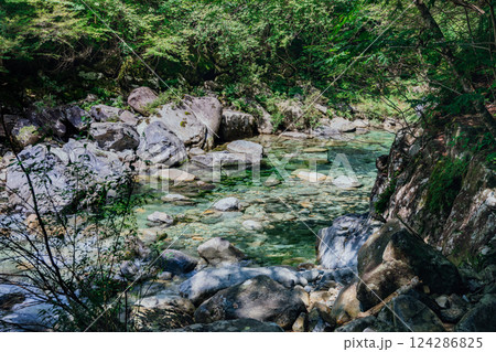 ＜長野＞阿寺渓谷の美しい絶景 124286825