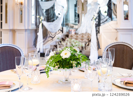 結婚・披露宴イメージ 124289026