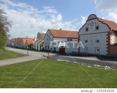 ホラショヴィツェ 風景3 124291628