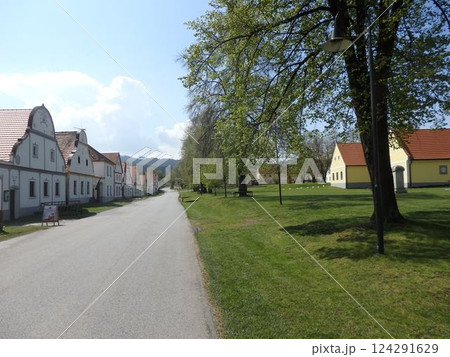 ホラショヴィツェ 風景2 124291629