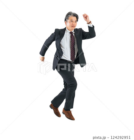 元気にジャンプするミドルエイジ男性ビジネスパーソン　手作業で精密に切り抜いた背景透過全身写真PNG 124292951
