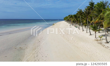 Aerial view of beautiful tropical sandy beach 124293505