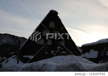 白川郷 白川村 北陸 124297595