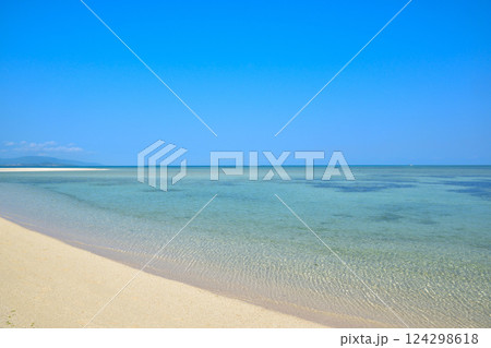 沖縄　竹富島　コンドイ浜 124298618