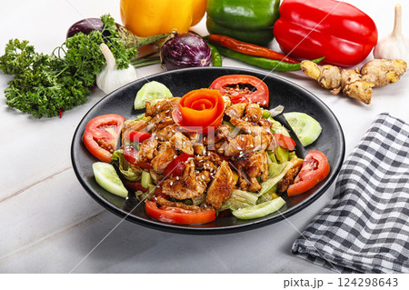 Grilled chicken breast fillet salad Grilled chicken breast fillet salad 124298643