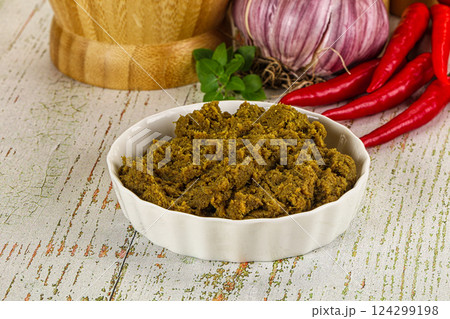 Yellow Thai spicy curry paste 124299198