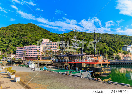 静岡県　下田市　下田港内めぐり　黒船（サスケハナ） 124299749